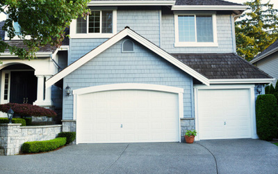 How To Operate Your Garage Door During Summer Power Outage?